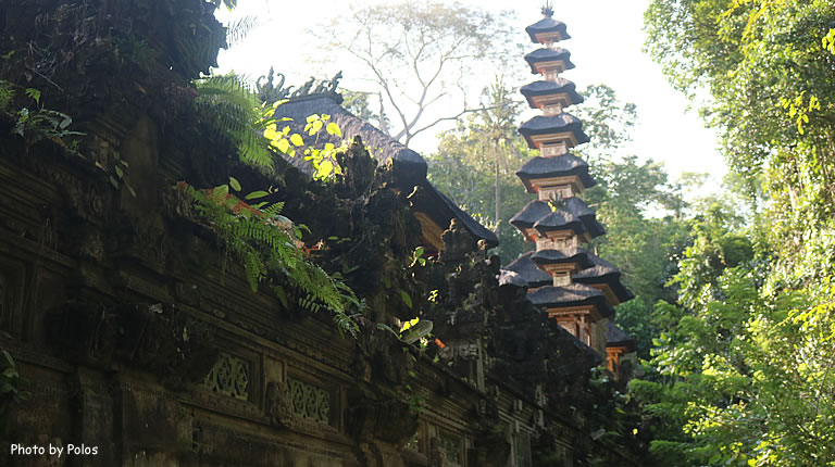Gunung Lebah Temple